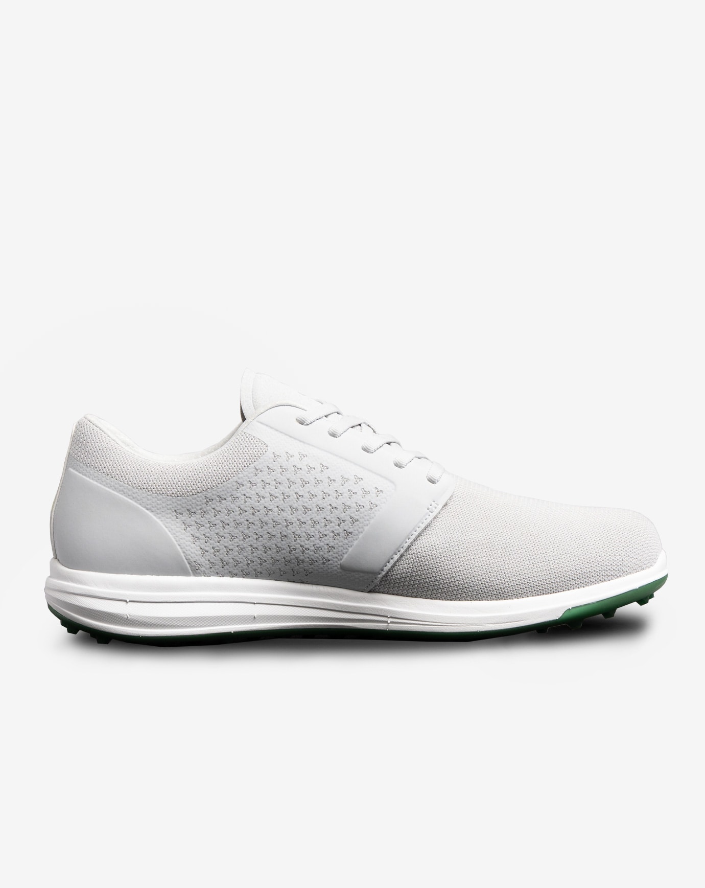 THE MONEYMAKER SPIKELESS GOLF SHOE TravisMathew