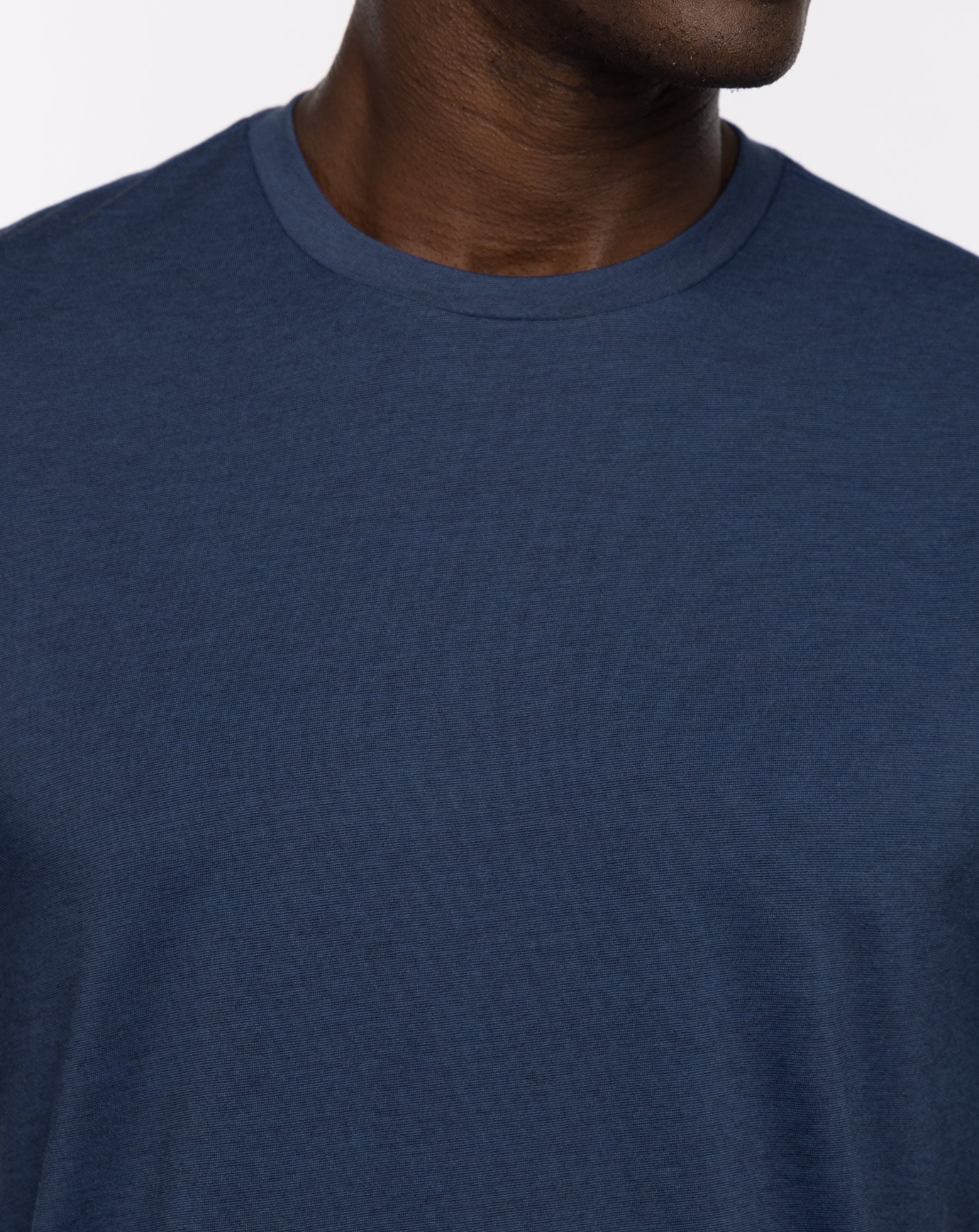 THE CREW LONG SLEEVE TEE Image Thumbnail 3