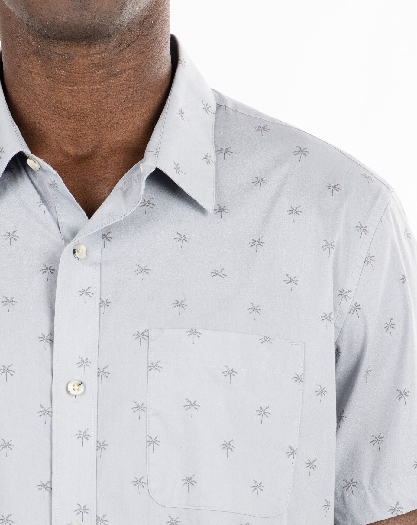 GOOD DISTRACTION BUTTON-UP Image 4