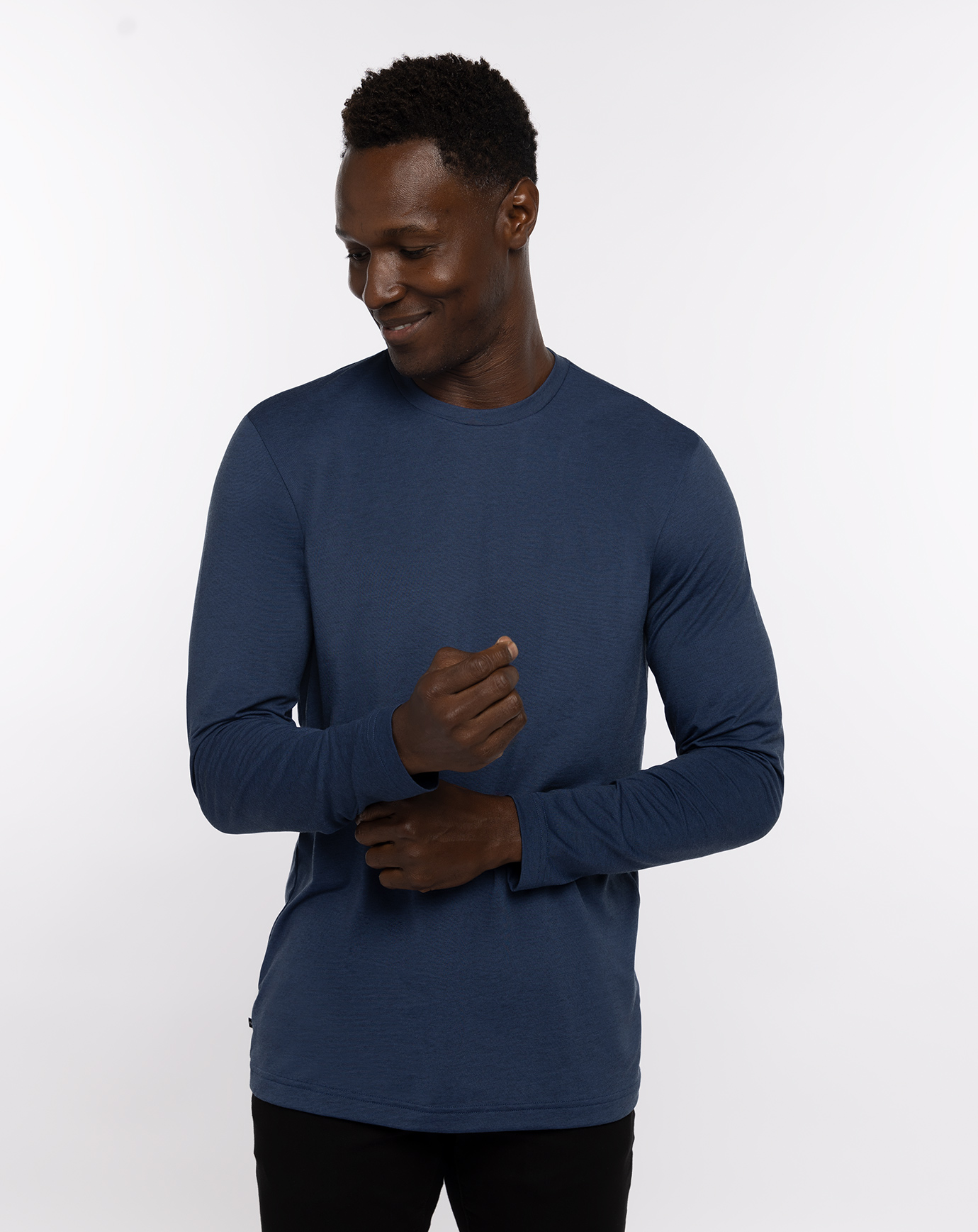 THE CREW LONG SLEEVE TEE 0