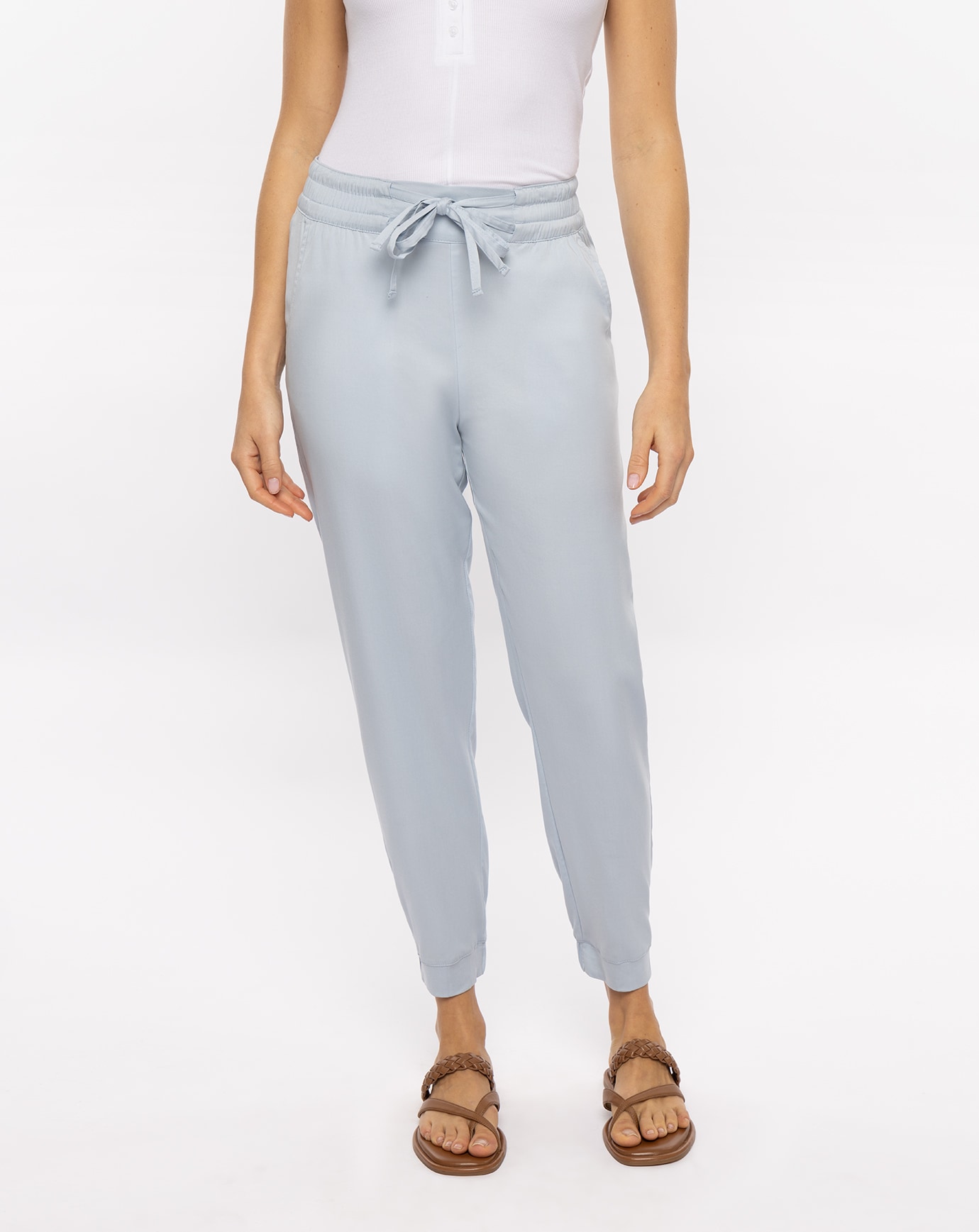 SUNNY OUTLOOK JOGGER_1LC011_4NGM_