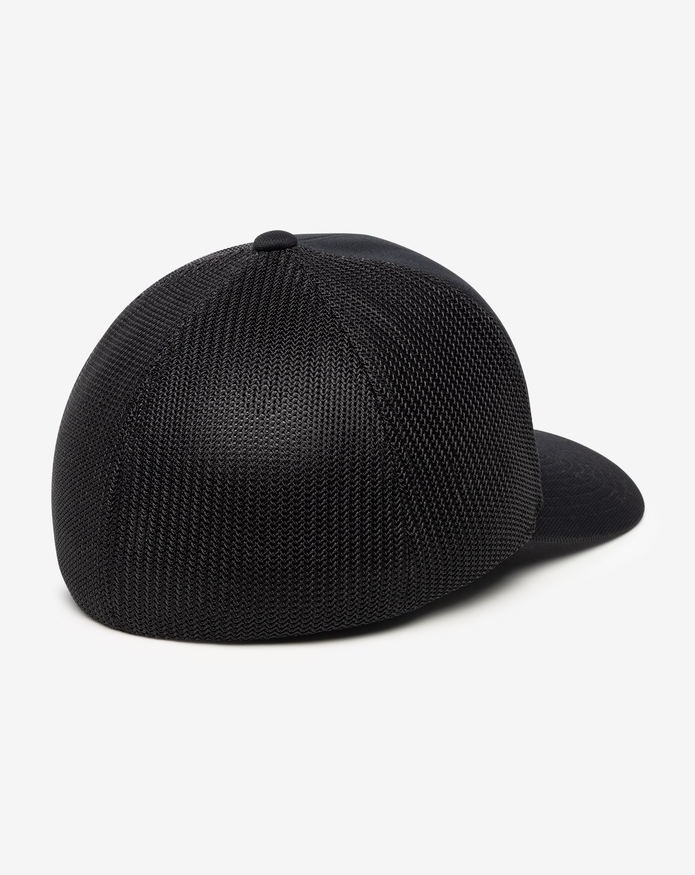 BLACK BEAR 2.0 FITTED HAT | TravisMathew