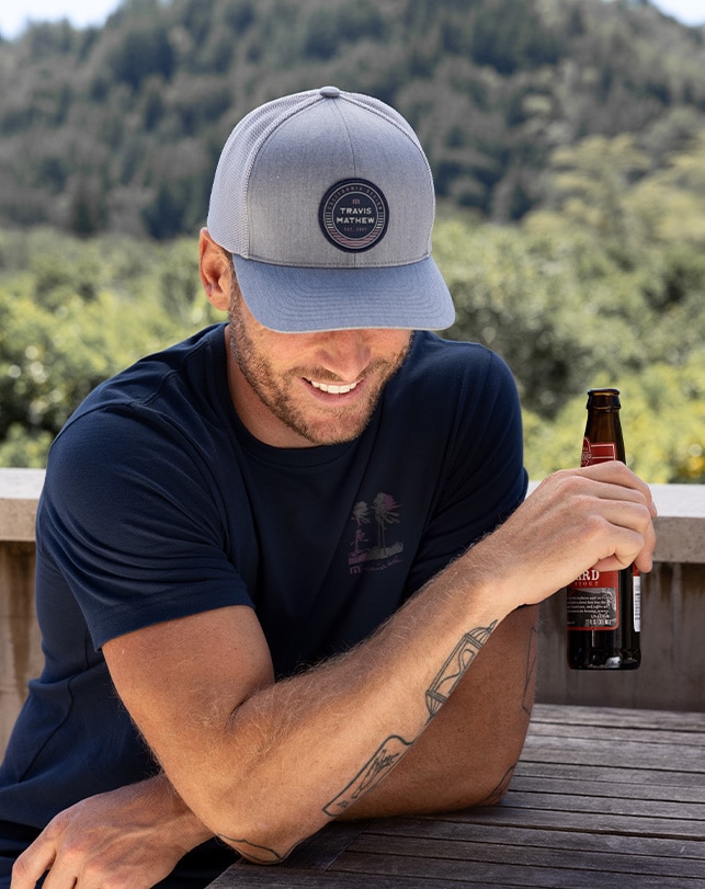 PHONE IN SNAPBACK HAT TravisMathew