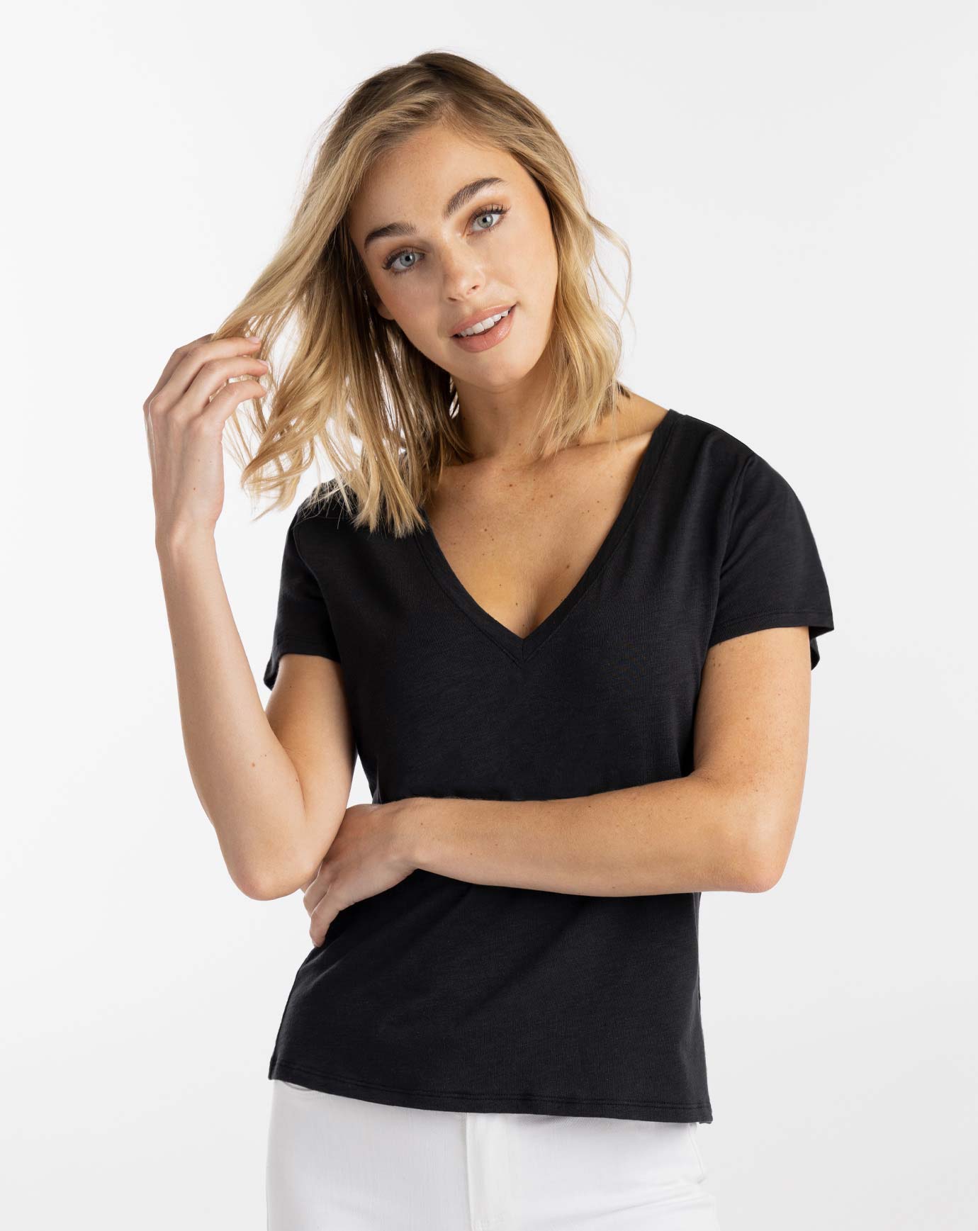 MIMOSA MORNING V-NECK TEE_1LA001_0BLK_