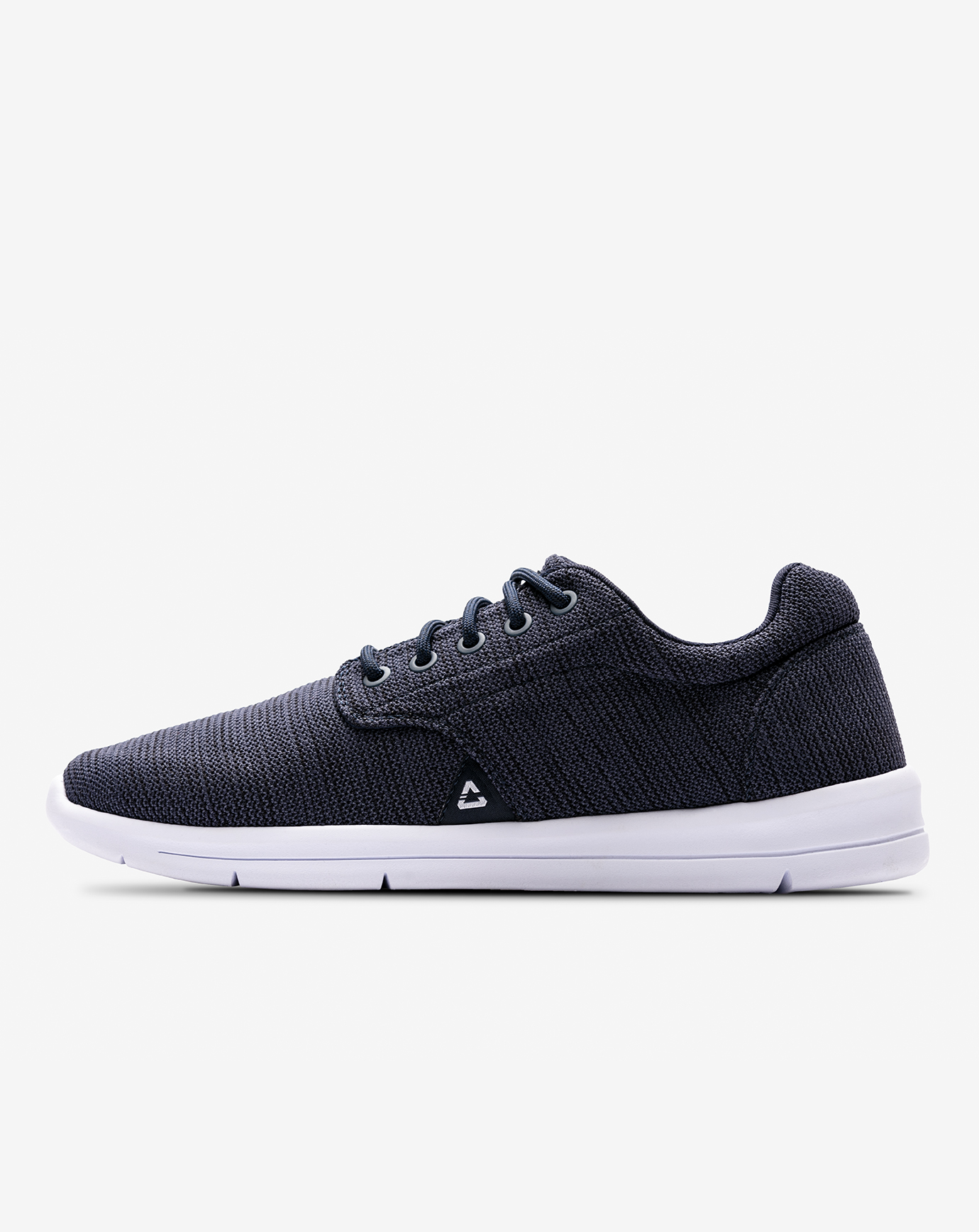 THE DAILY KNIT SHOE 1