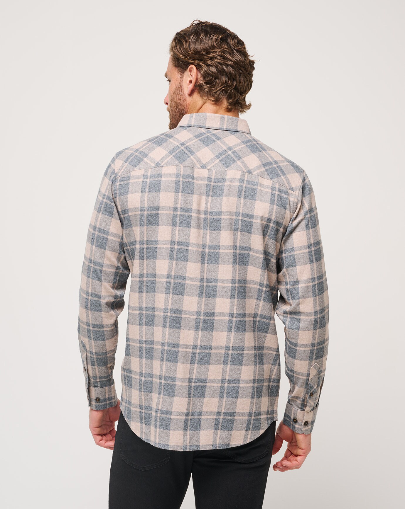 CLOUD FLANNEL PLAID BUTTON-UP Image Thumbnail 3