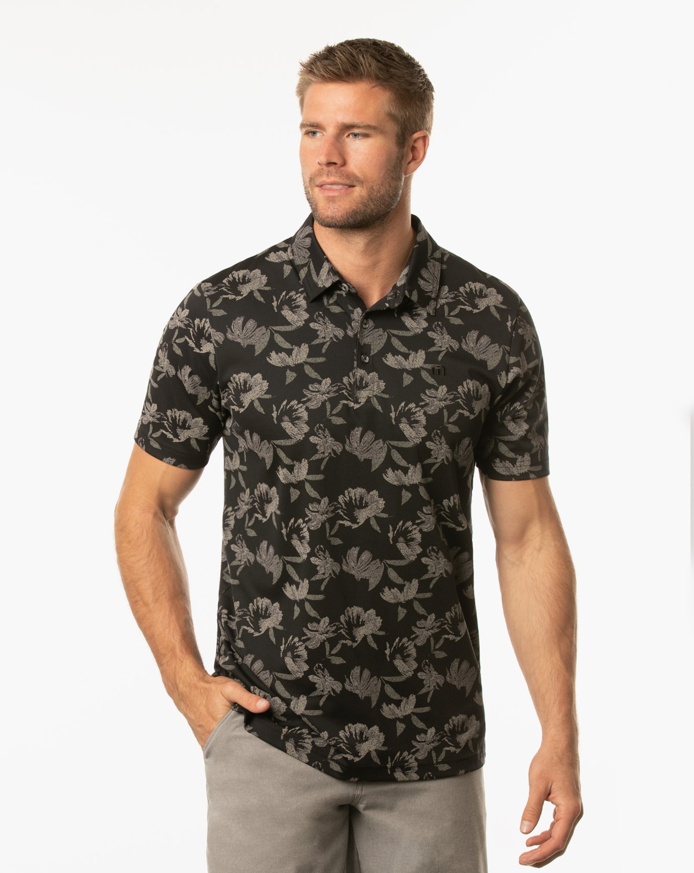 HOWLING POLO_1MV123_0BLK_