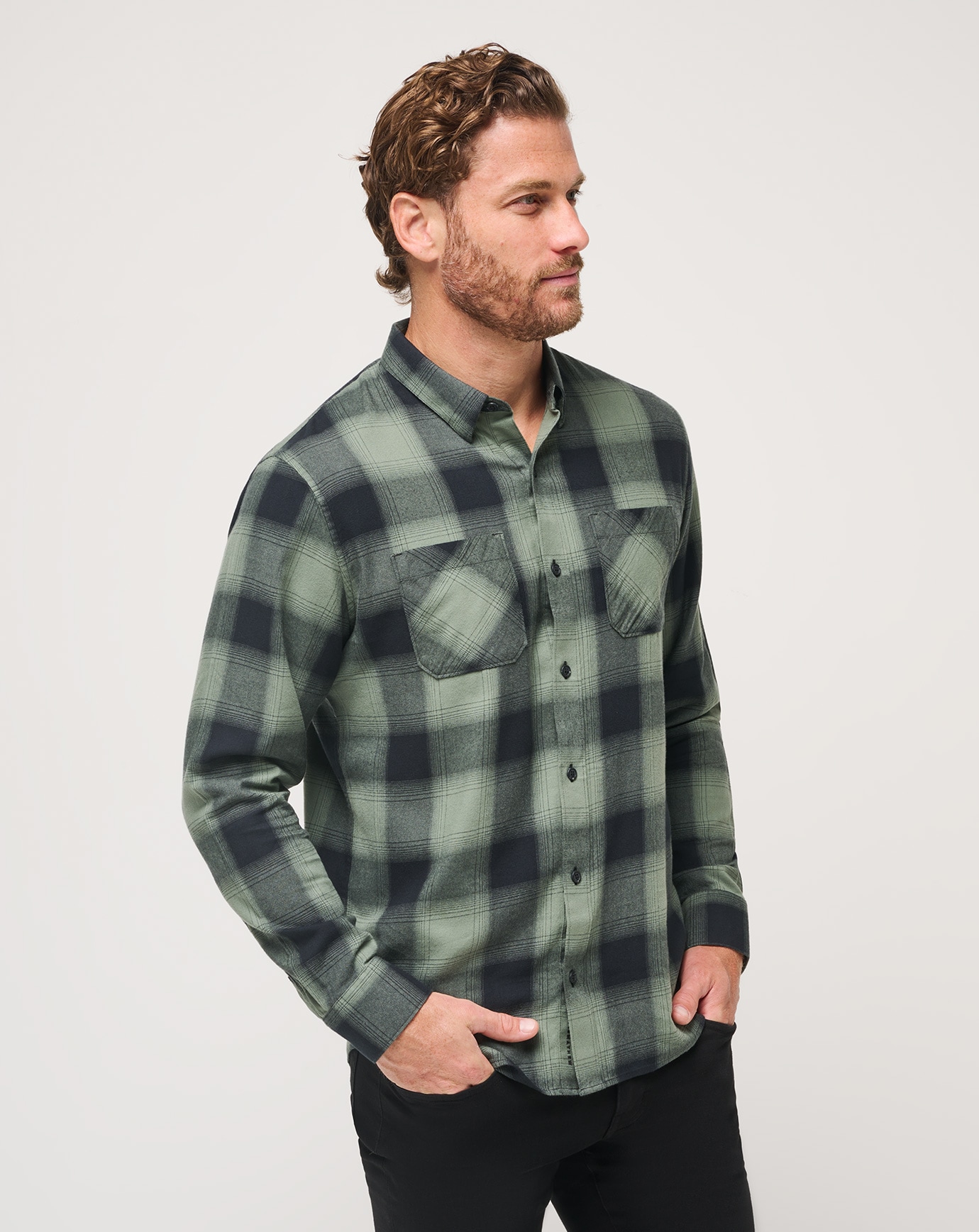 CLOUD FLANNEL PLAID BUTTON-UP Image Thumbnail 2