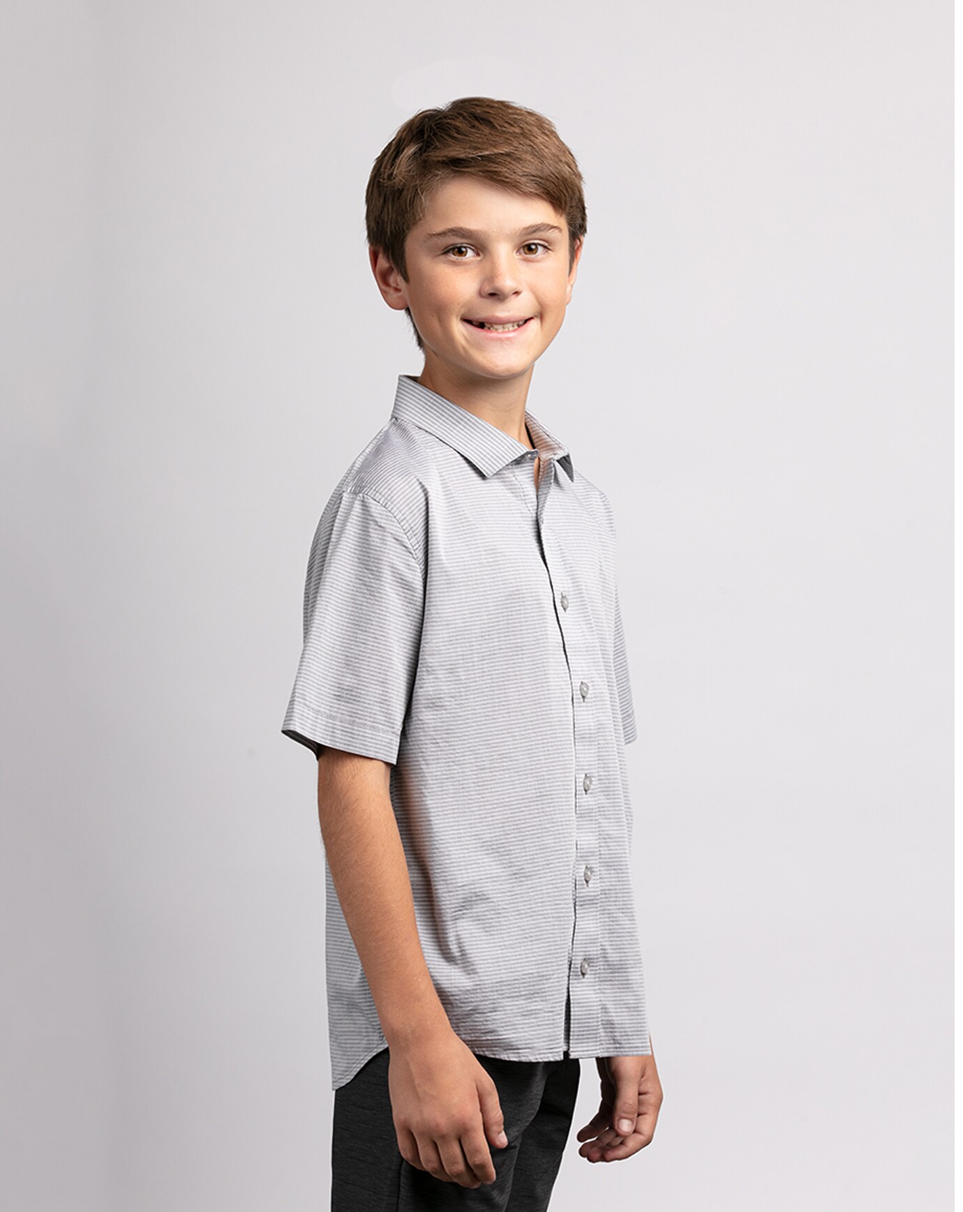 THE TAKE AWAY YOUTH BUTTON-UP Image Thumbnail 2