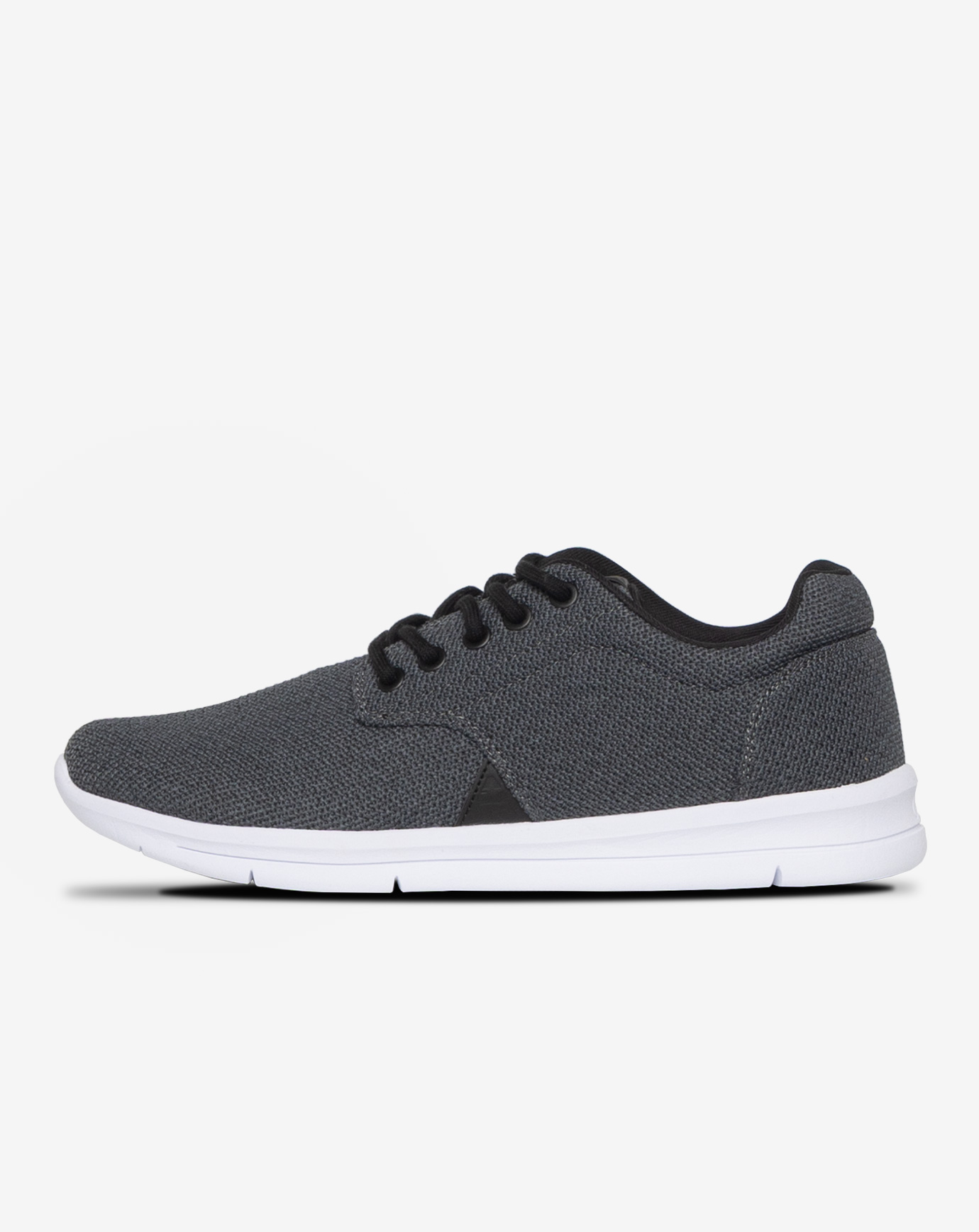 THE DAILY KNIT SHOE 1