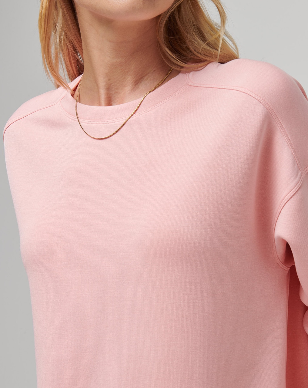 LACEWINGS SKYLOFT CREW | TravisMathew