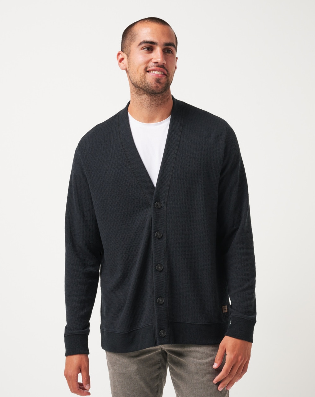 PRISTINE SHORE CARDIGAN TravisMathew