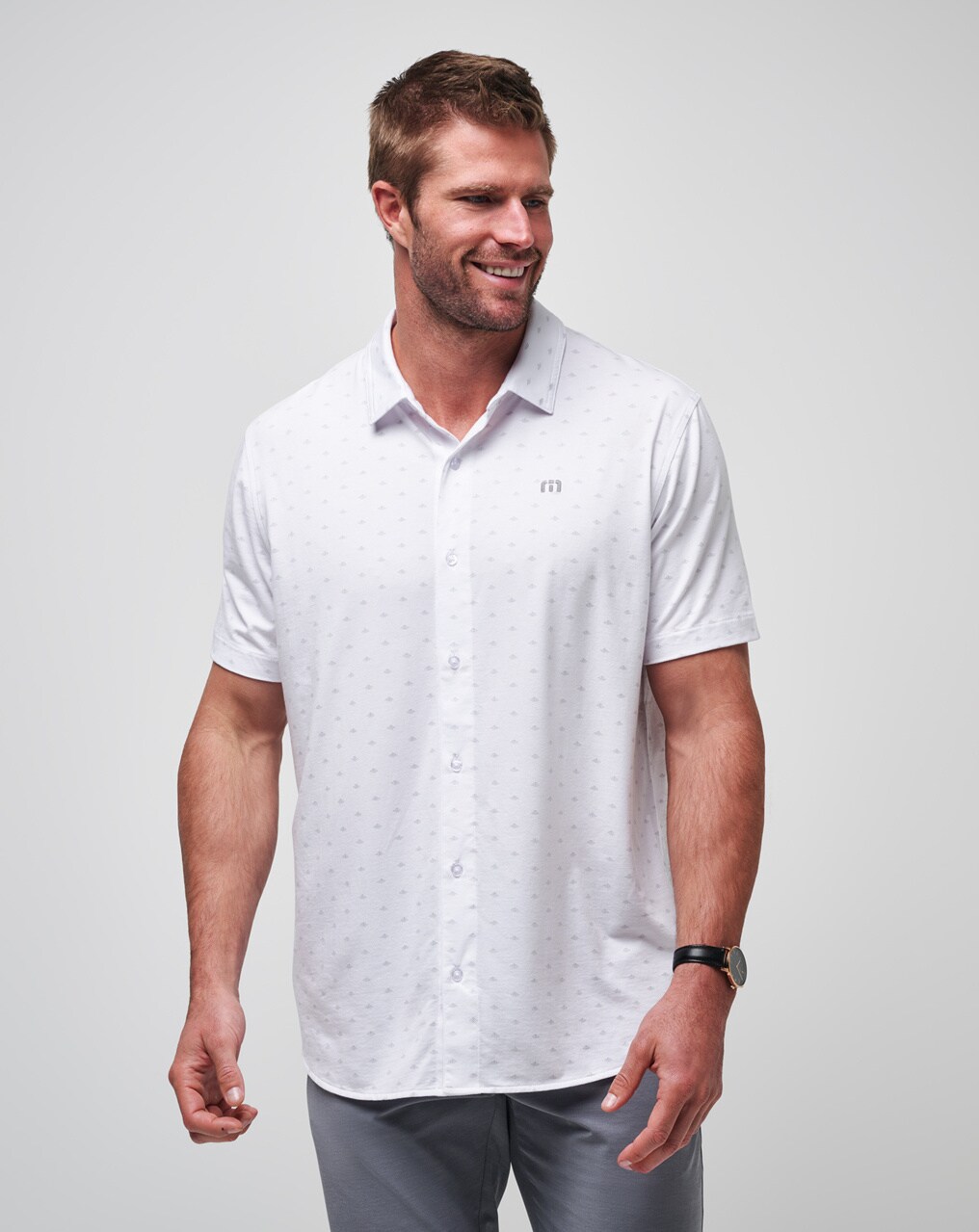 Button up golf shirt deals