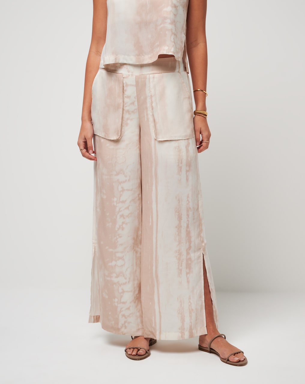 ON THE WING WIDE LEG PANT | TravisMathew ON THE WING WIDE LEG PANT | TravisMathew