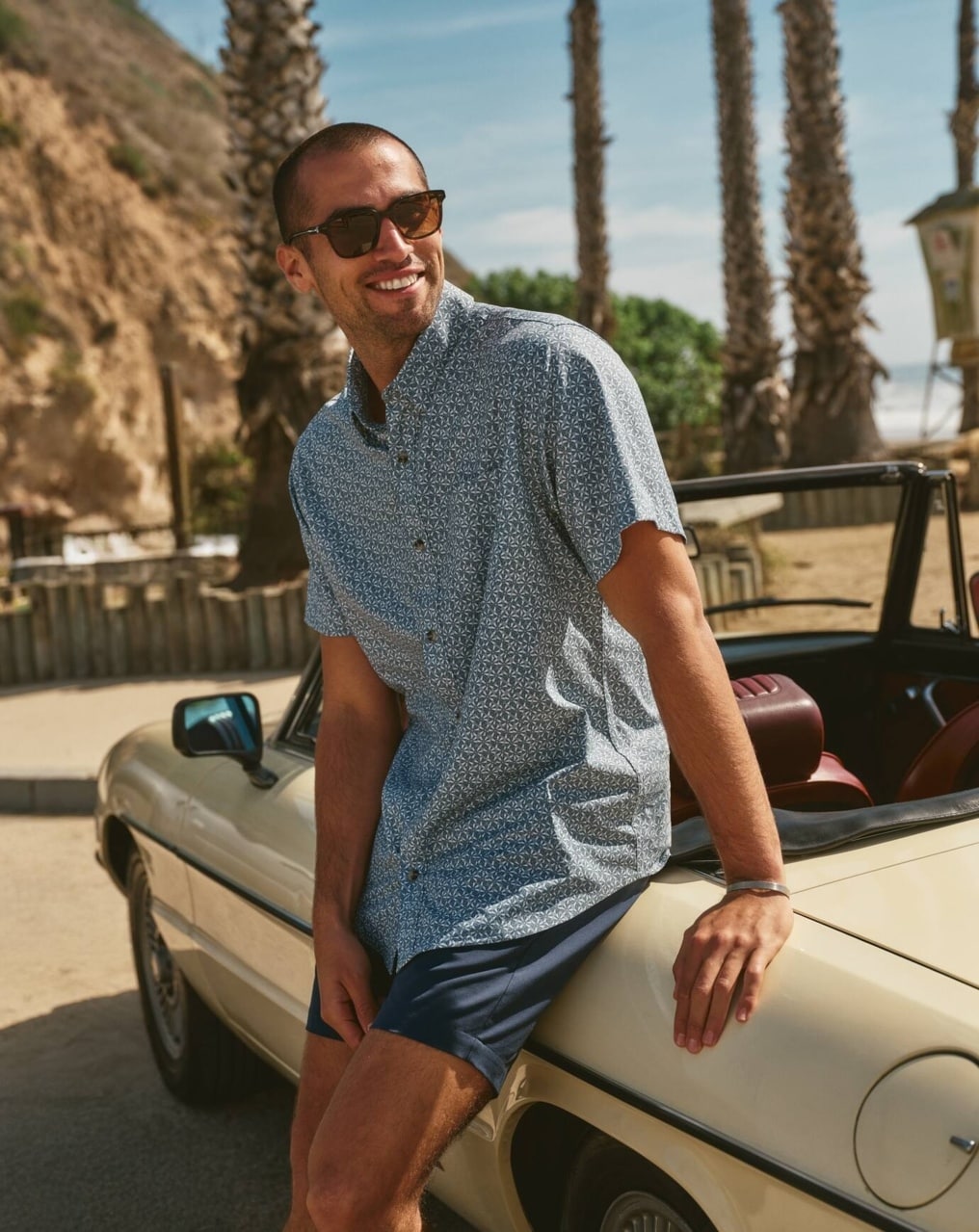 TravisMathew Men's & Women's Clothing & Golf Apparel