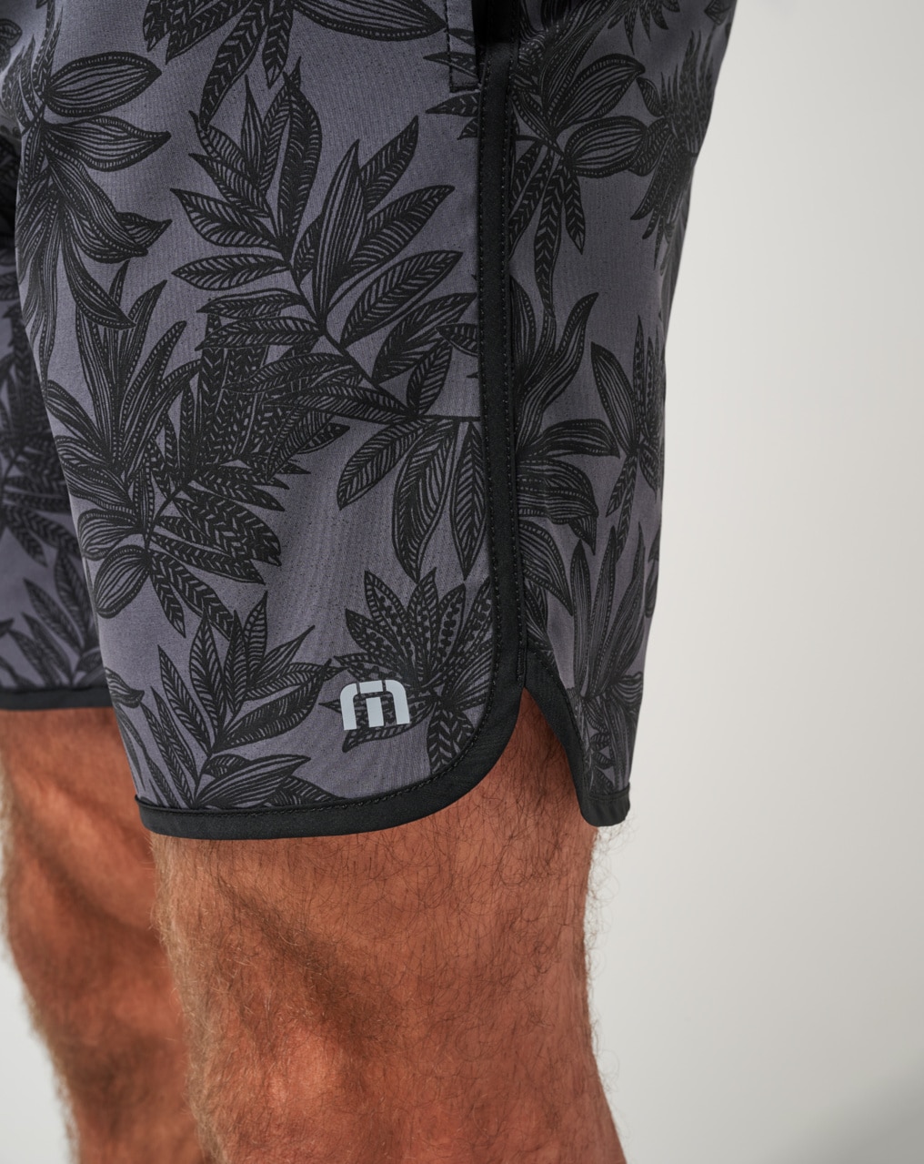 NO WAKE ZONE BOARDSHORT | TravisMathew