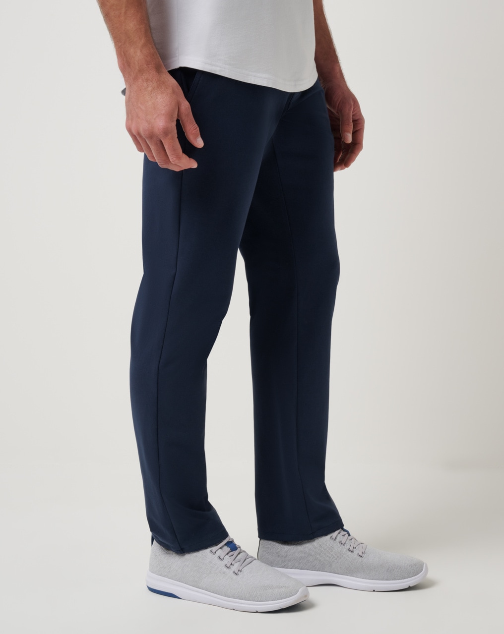 travismathew-mens-stretch-
