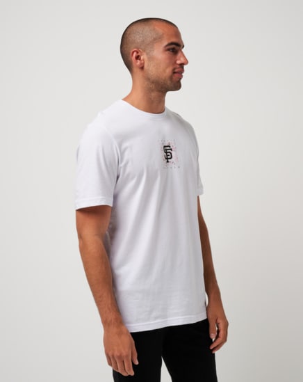 SAN FRANCISCO GIANTS IN THE DUGOUT TEE Image Thumbnail 1