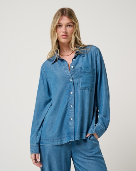 CHAMBRAY BUTTON DOWN LONG SLEEVE Image Thumbnail 1