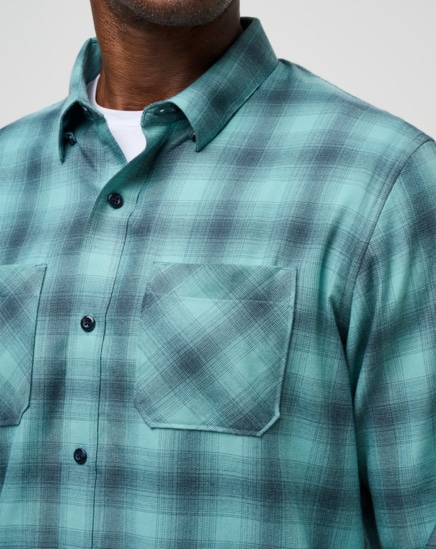 CLOUD FLANNEL PLAID BUTTON-UP Image Thumbnail 3
