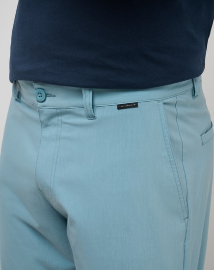 TECH CHINO SHORT 8IN Image Thumbnail 3