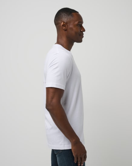 FAMOUS REINDEER TEE Image Thumbnail 1