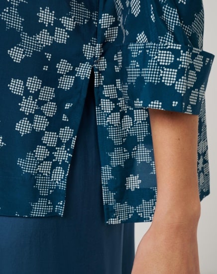 SAVANNA PRINTED BUTTON-UP Image Thumbnail 4