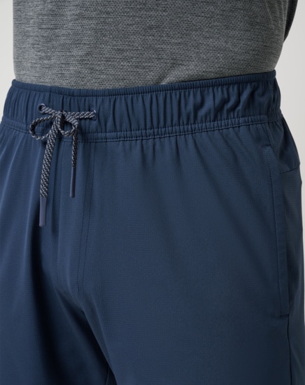 WANDERLUST E-WAIST SHORT 7.5IN Image Thumbnail 3
