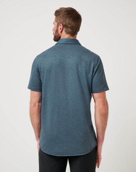 KNIT FEATHERWEIGHT NIGHT BUTTON-UP Image Thumbnail 2