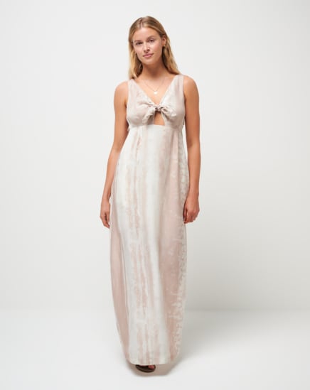 CITY TO SHORE MAXI DRESS Image Thumbnail 0