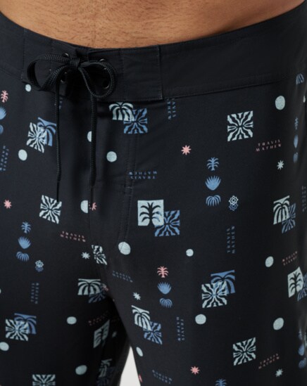 QUICK TRIP BOARDSHORT Image Thumbnail 3