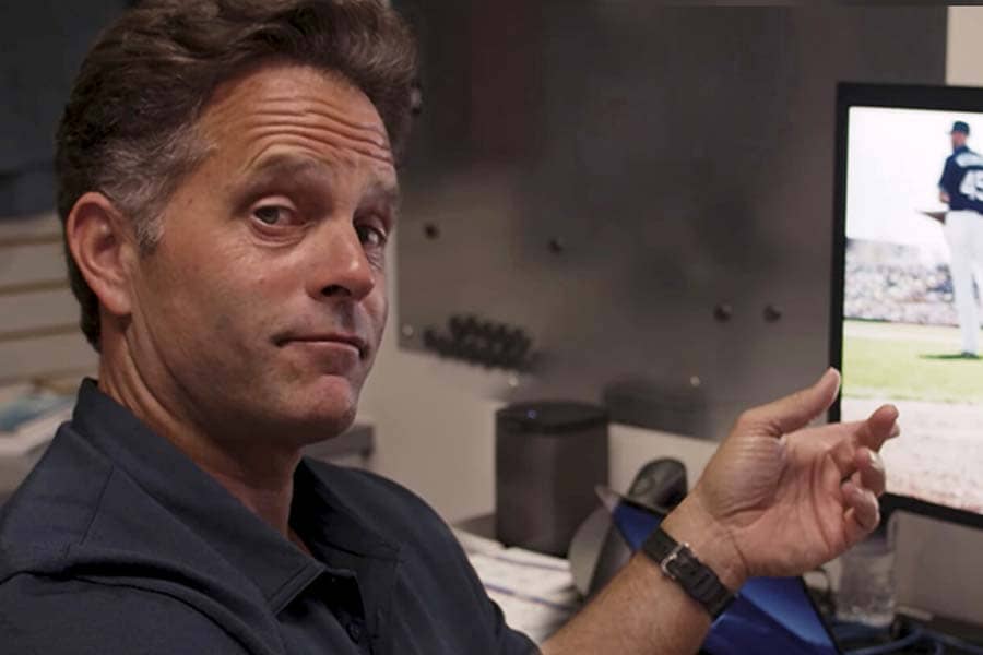 Eric Karros: A Swing and a Miss